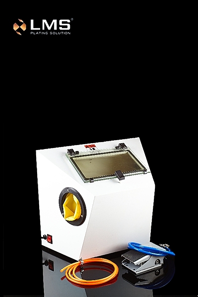 Medium mesin sandblasting